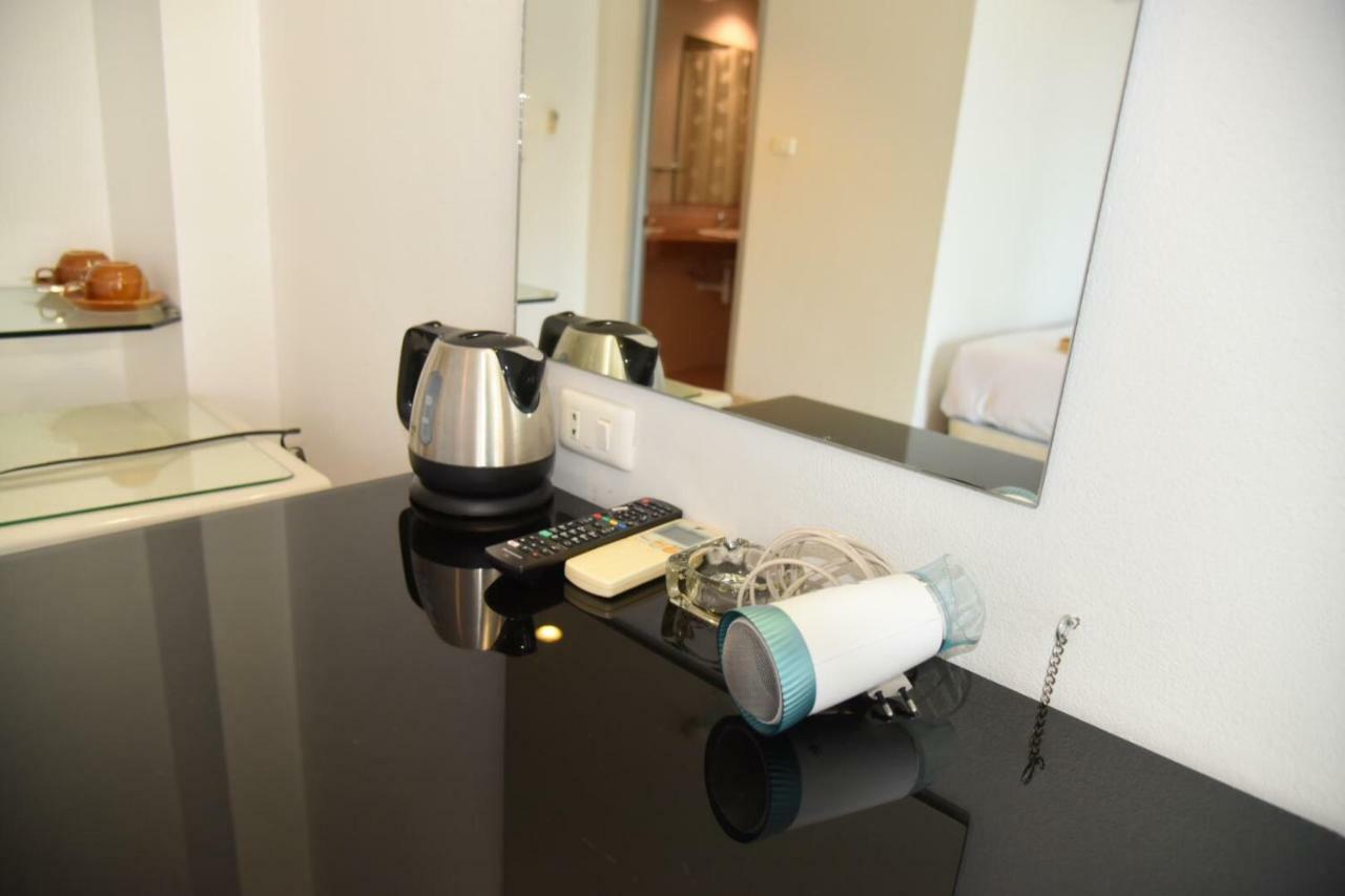 Baan Petcharat Hotell Patong